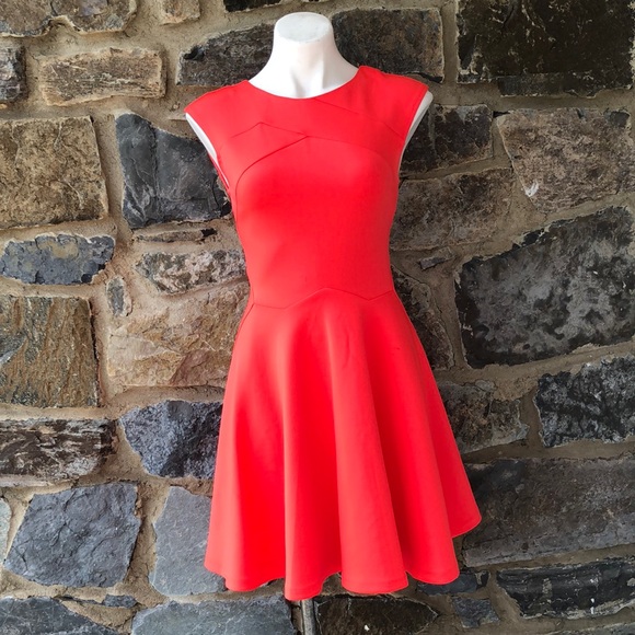Ted Baker dress sz Ted 1 US 8/10 corral in color. Skater/ Fit & Flare. - Picture 2 of 8